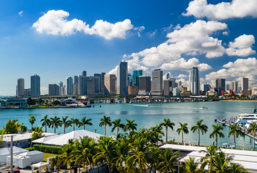 florida skyline cross-border